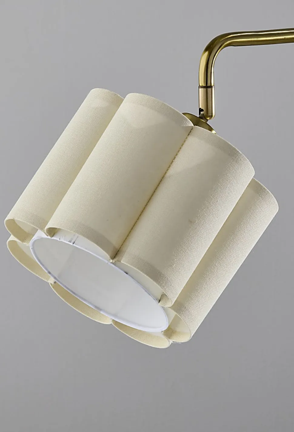 Adesso Dover Supercharger 22.25"H Desk Lamp, Beige/Antique Brass