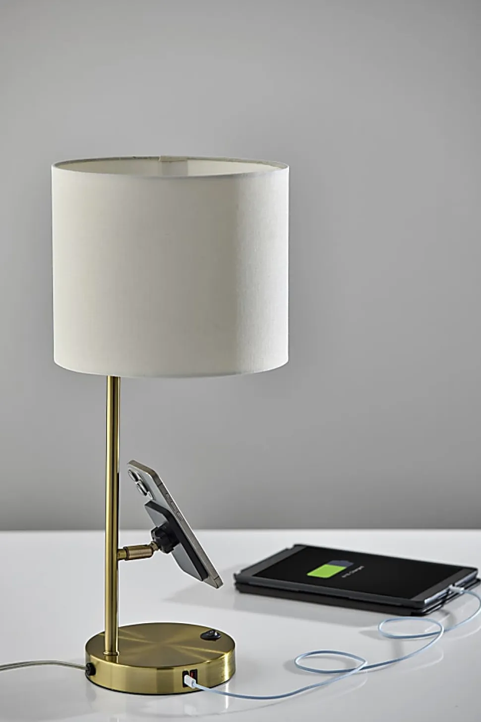 Adesso Wyatt Supercharger 22"H Desk Lamp, Off-White/Antique Brass
