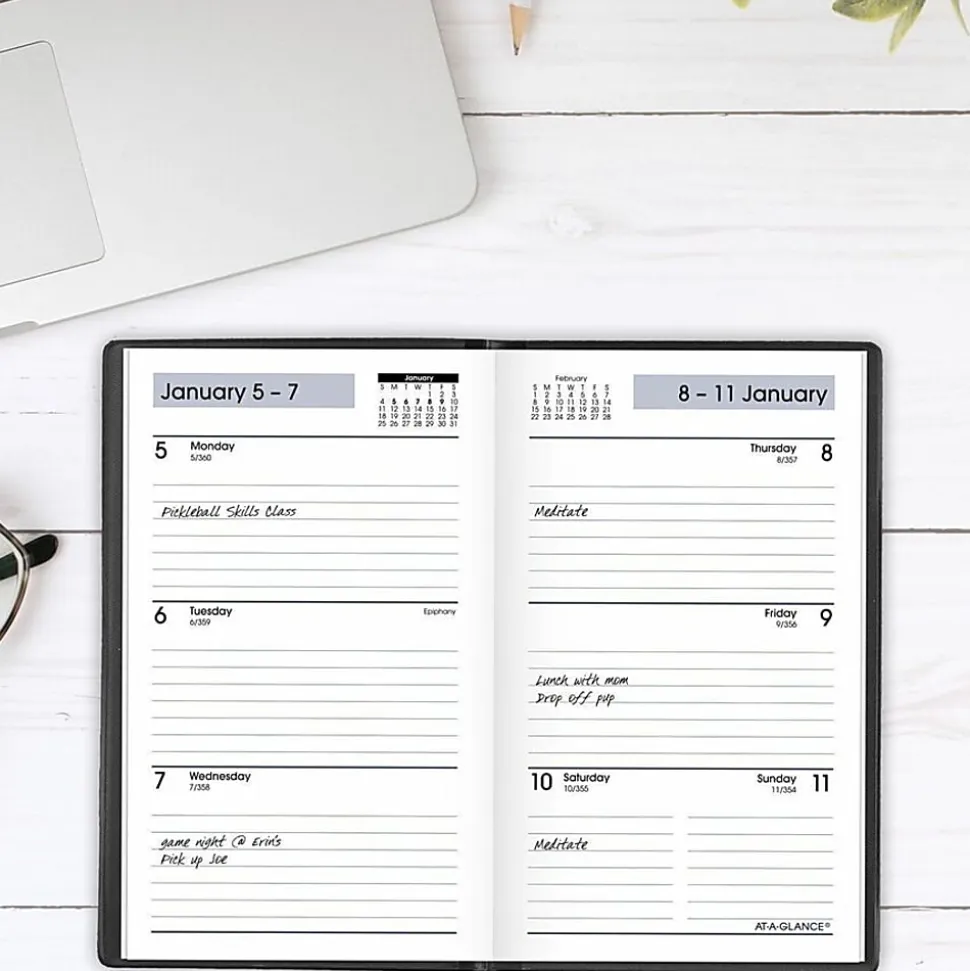 AT-A-GLANCE® DayMinder® 2026 Weekly Planner, Black, Pocket, 3 1/2" x 6"
