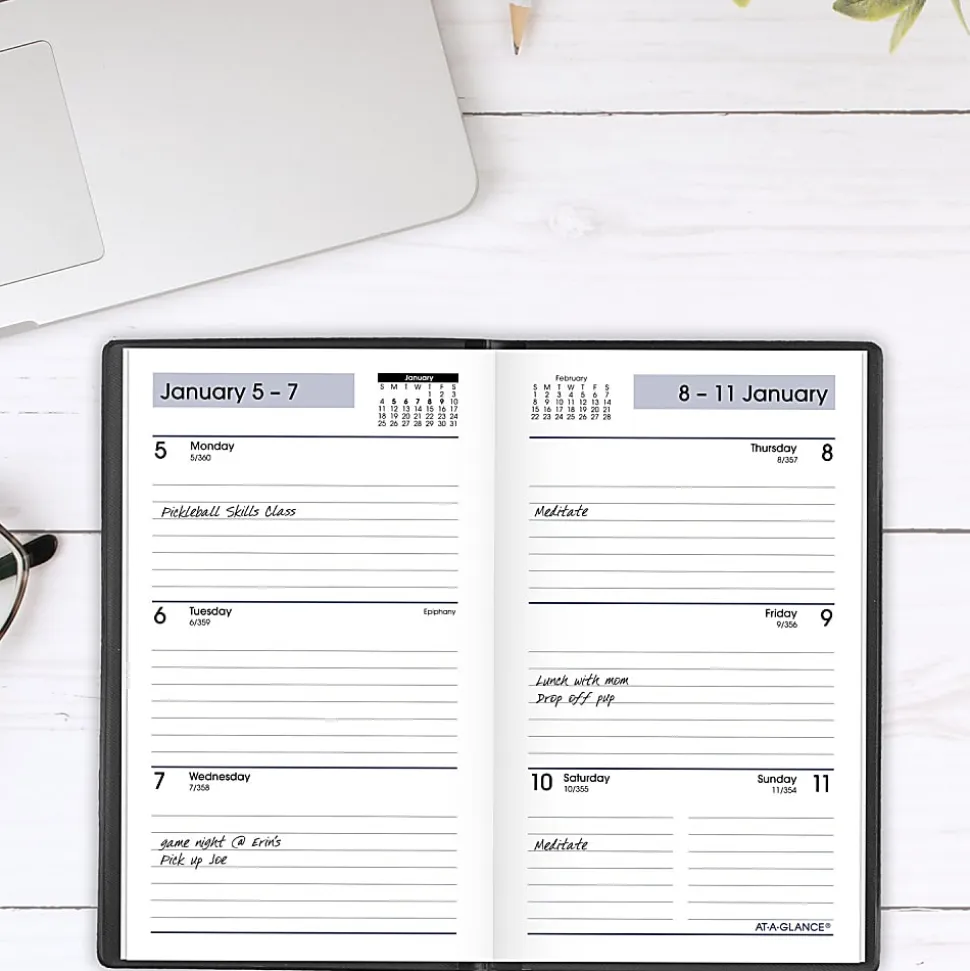 AT-A-GLANCE® DayMinder® 2026 Weekly Planner, Black, Pocket, 3 1/2" x 6"