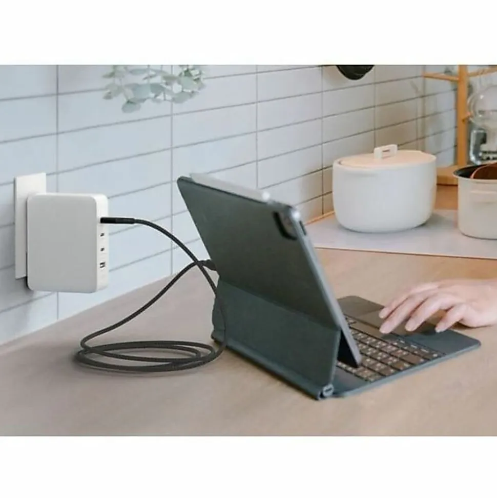 Belkin BoostCharge USB-C to USB-C Cable 240W - 6.56 ft USB-C Data Transfer Cable - CAB015BT2MBK