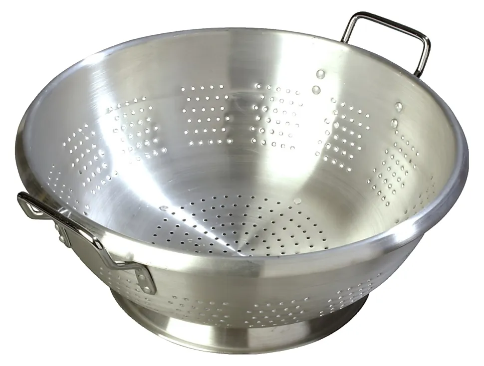 Carlisle Signature Select Dura-Ware Heavyweight Colanders, 16 Qt, Silver, Pack Of 6