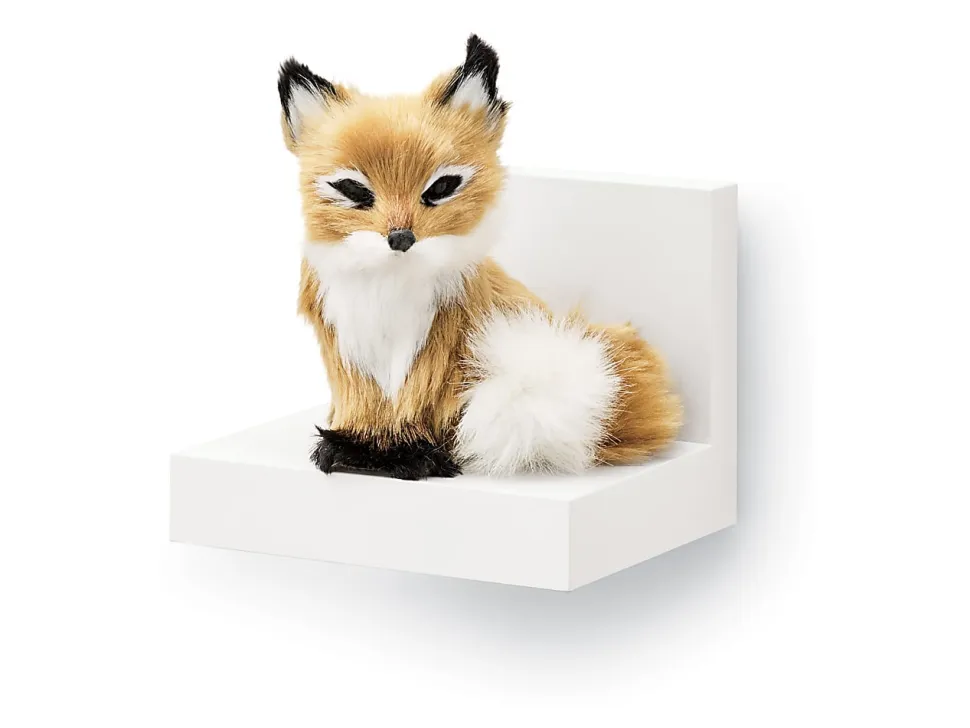 Command™ Display Ledge, 3"H x 4"W x 3 1/2"D, Quartz