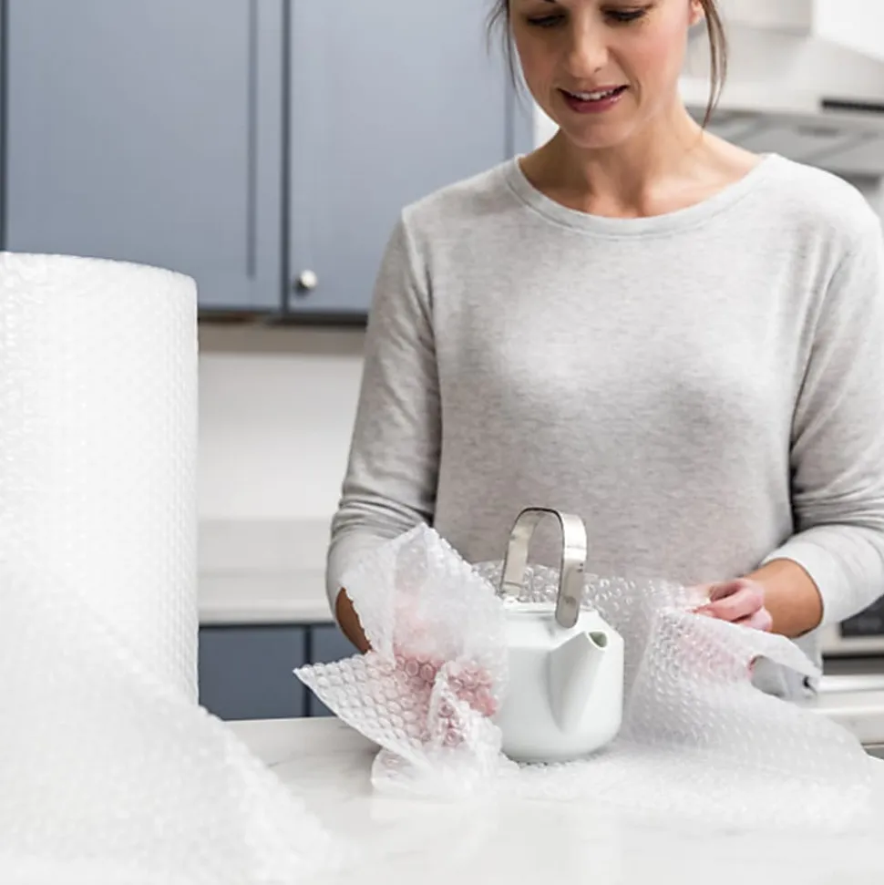 Duck® Brand Small Bubble Cushioning Wrap, 12" x 30', Clear, Total Qty 1