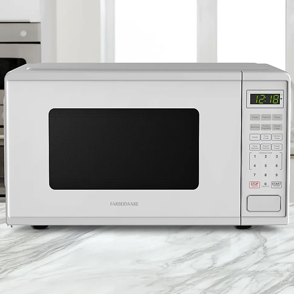 Farberware 900W Microwave Oven, 0.9 Cu. Ft., White, Total Qty 1