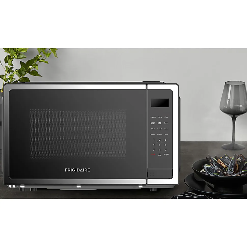 Frigidaire® 1.5-cu. ft. 1,000-Watt Stainless Steel Microwave, Black, EMW1510