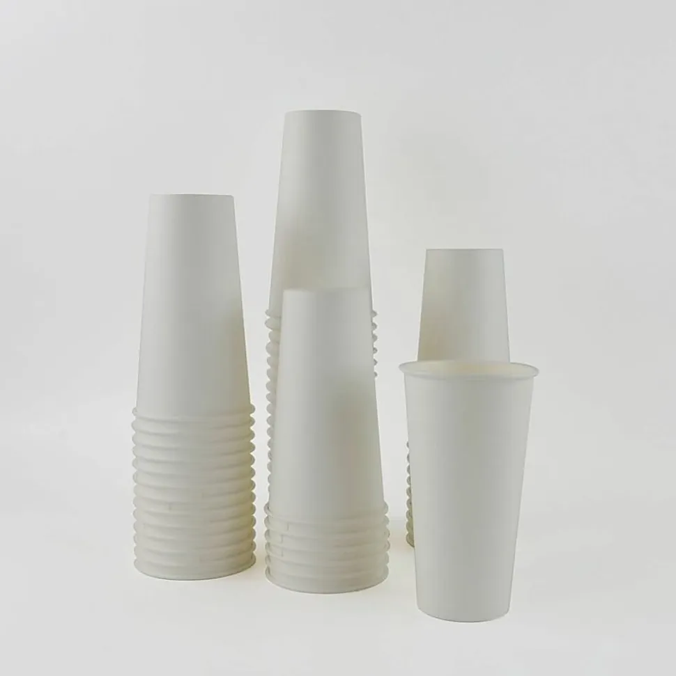 Genuine Joe 20 oz Disposable Hot Cups, 19051