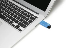 HP v150w USB 2.0 Flash Drive, 32GB, Blue