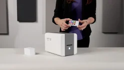 IDP SMART-21S Desktop Color ID Card Printer Kit