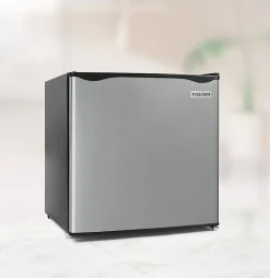 Igloo 1.6 Cu. Ft. Single-Door Mini Refrigerator With Freezer, Platinum