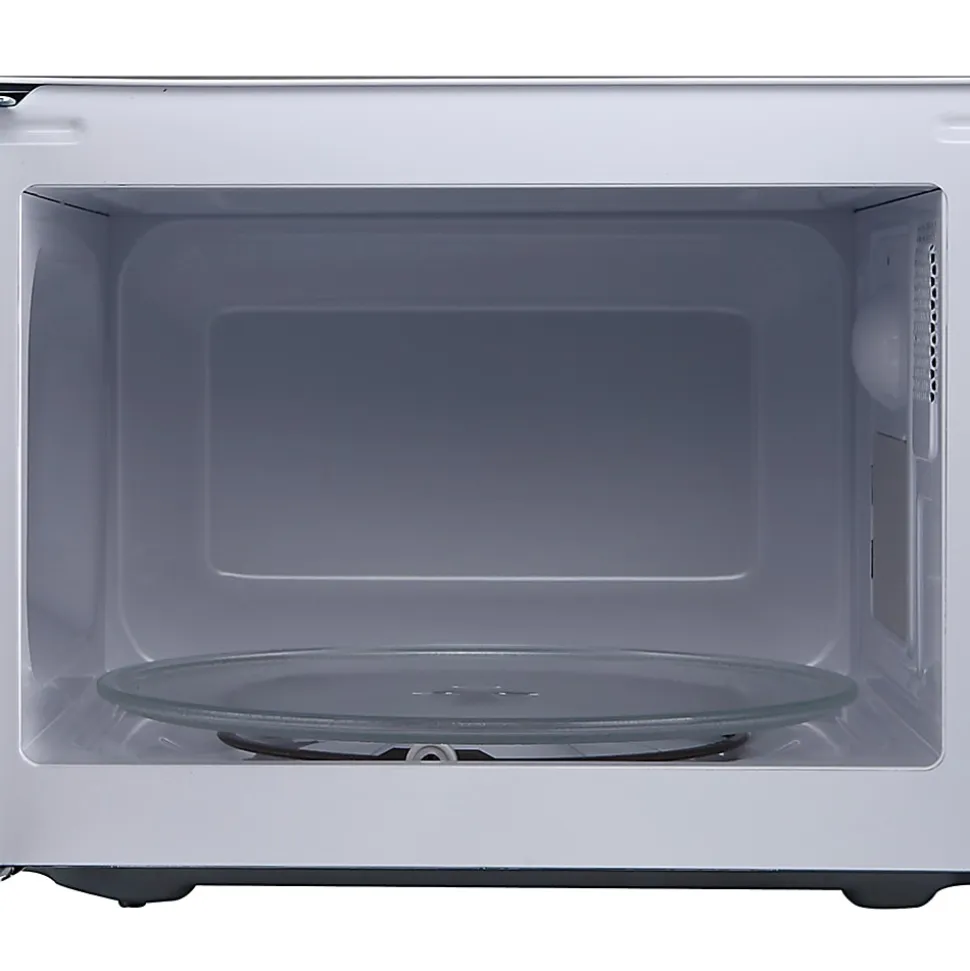 Magic Chef 0.7 Cu. Ft. 700W Countertop Digital Touch Microwave, White