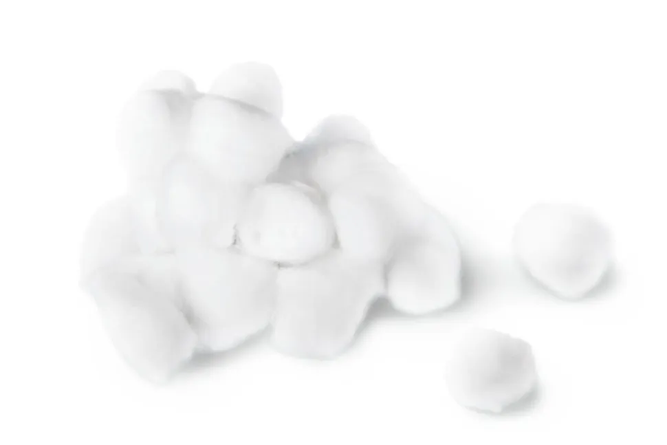 Medline Non-Sterile Cotton Balls, Large, 1 1/4", Bag Of 1,000, Case Of 2 Bags