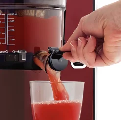 Omega VSJ843QR Juicer, Red