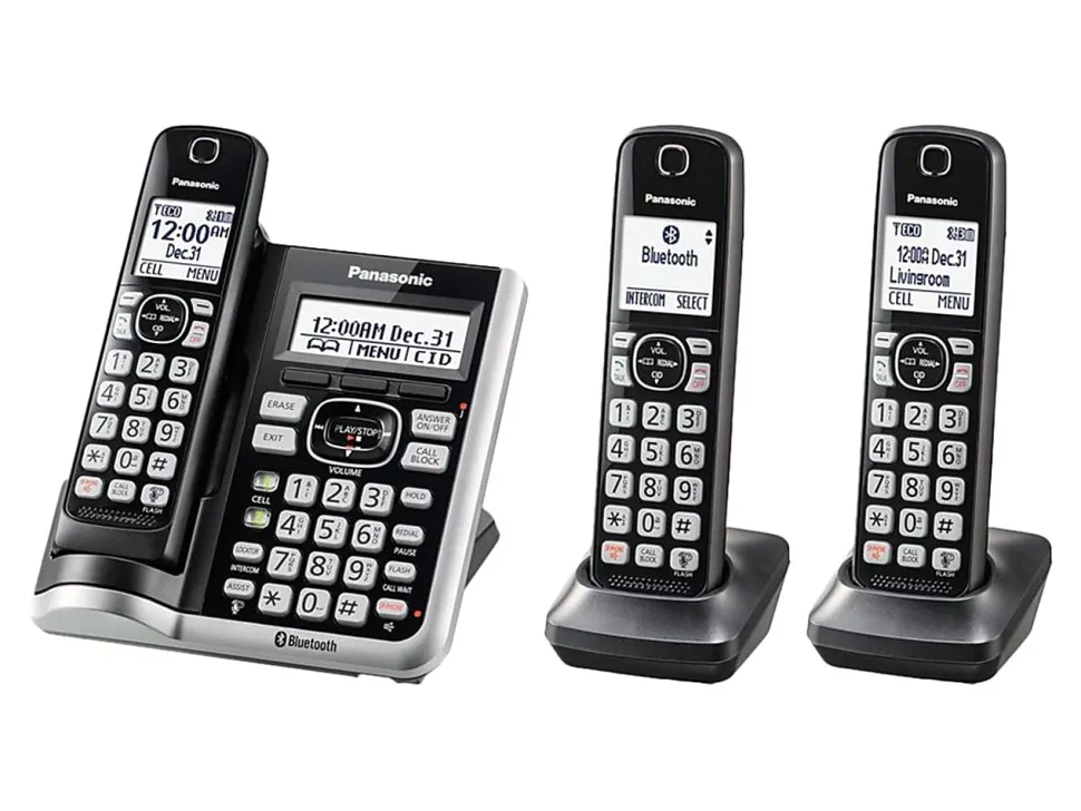 Panasonic® Link2Cell DECT 6.0 Cordless Telephone With Answering Machine And Dual Keypad, 3 Handsets, KX-TGF573S