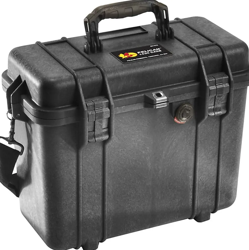 Pelican PELICAN 1430 TOP LOADER CASE BLACK - Double Throw Latch, Padlock Closure - Polycarbonate, Stainless Steel - Black