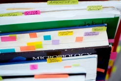 Post-it® Flags, 1