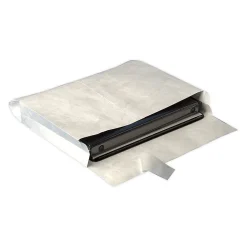 Quality Park® Tyvek® Expansion Envelopes, 10" x 15" x 2", 18 Lb, First Class, White, Carton Of 100