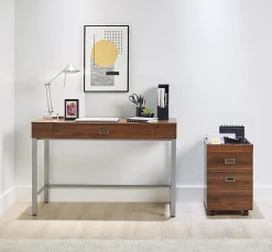 Realspace® Brezio 47