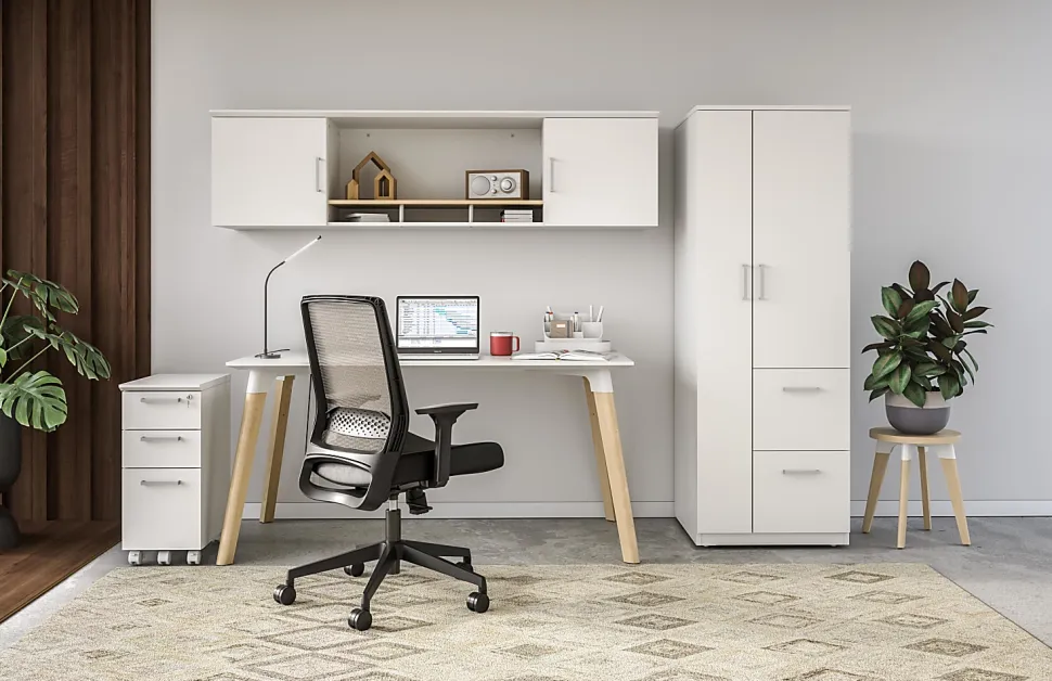 Safco® Medina Deluxe Ergonomic Mesh High-Back Desk Chair, Black