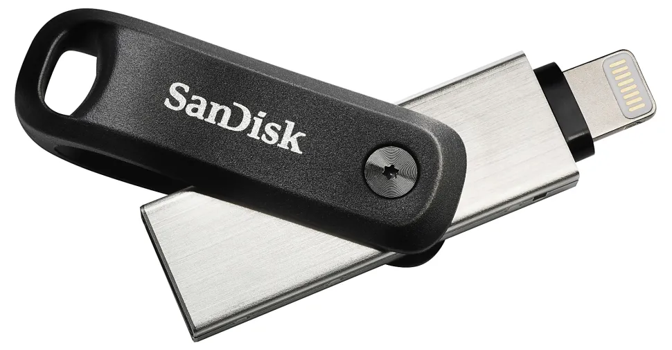 SanDisk® iXpand Mobile Storage Flash Drive, 128GB, Silver