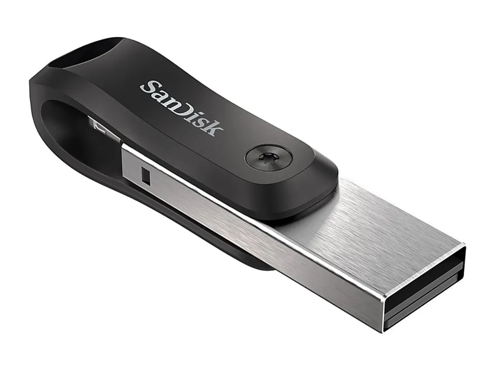 SanDisk® iXpand Mobile Storage Flash Drive, 128GB, Silver