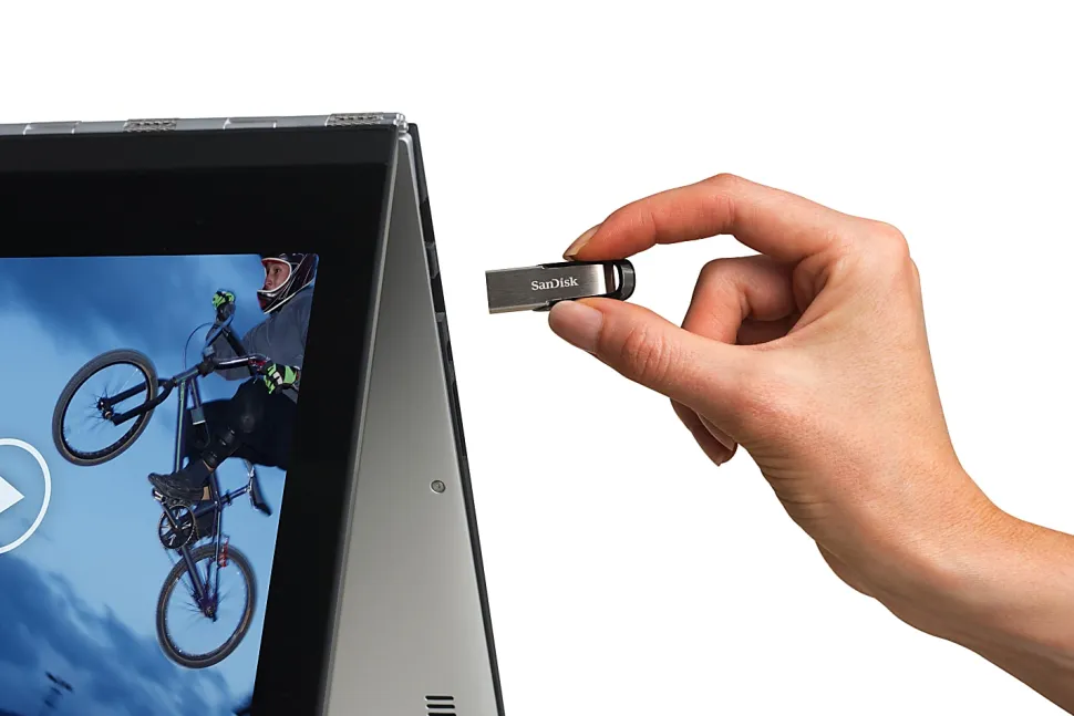 SanDisk Ultra Flair™ USB 3.0 Flash Drive, 256GB, Silver