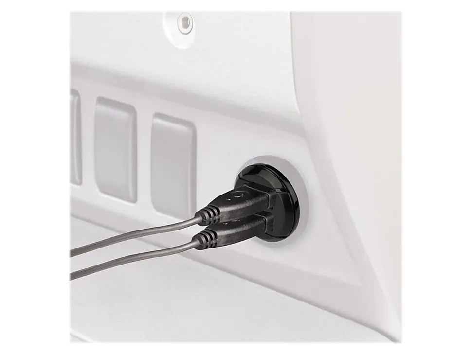 Scosche reVOLT - Car power adapter - 24 Watt - 2.4 A - 2 output connectors (USB)