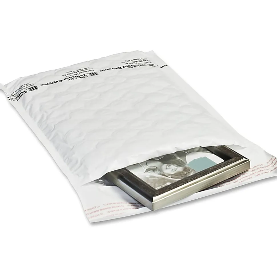 Sealed Air Jiffy® TuffGard® Extreme Bubble Cushioned Mailers, #4, 9 1/2" x 14 1/2", White, Box Of 50
