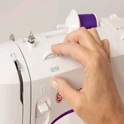 Singer M3500 Sewing Machine - 32 Built-In Stitches - Automatic Threading