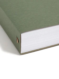 SmeadĀ® Hanging Box-Bottom File Folders, 2" Expansion, Letter Size, Standard Green, Box Of 25