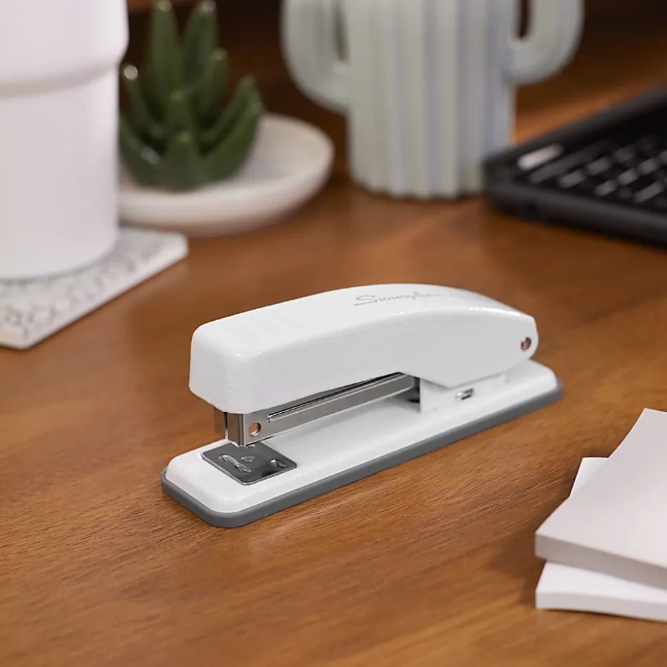 Swingline® Cub™ Compact Metal Staplers