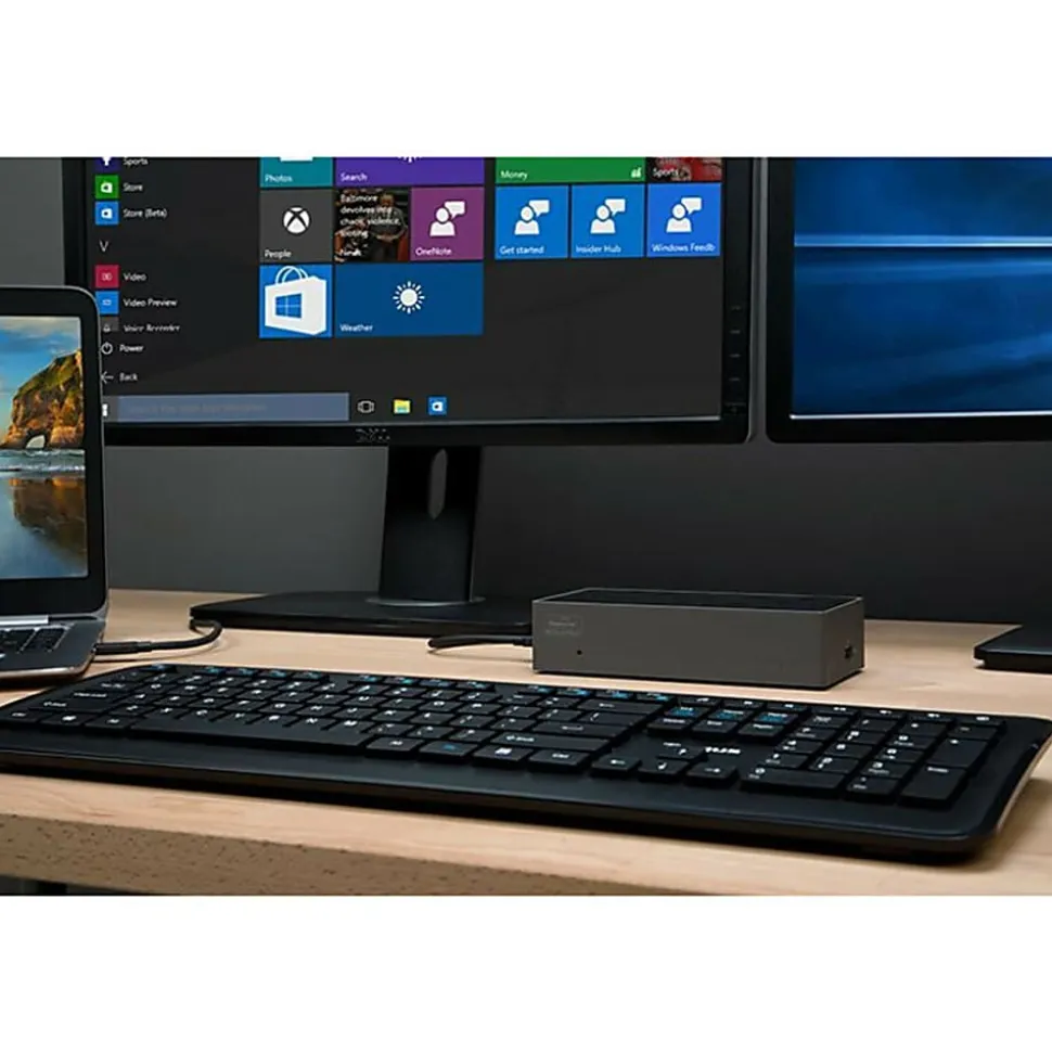 Targus® DV4K Docking Station With 100W Power, 1.6"H x 3.3"W x 6.8"D, Black, DOCK190USZ