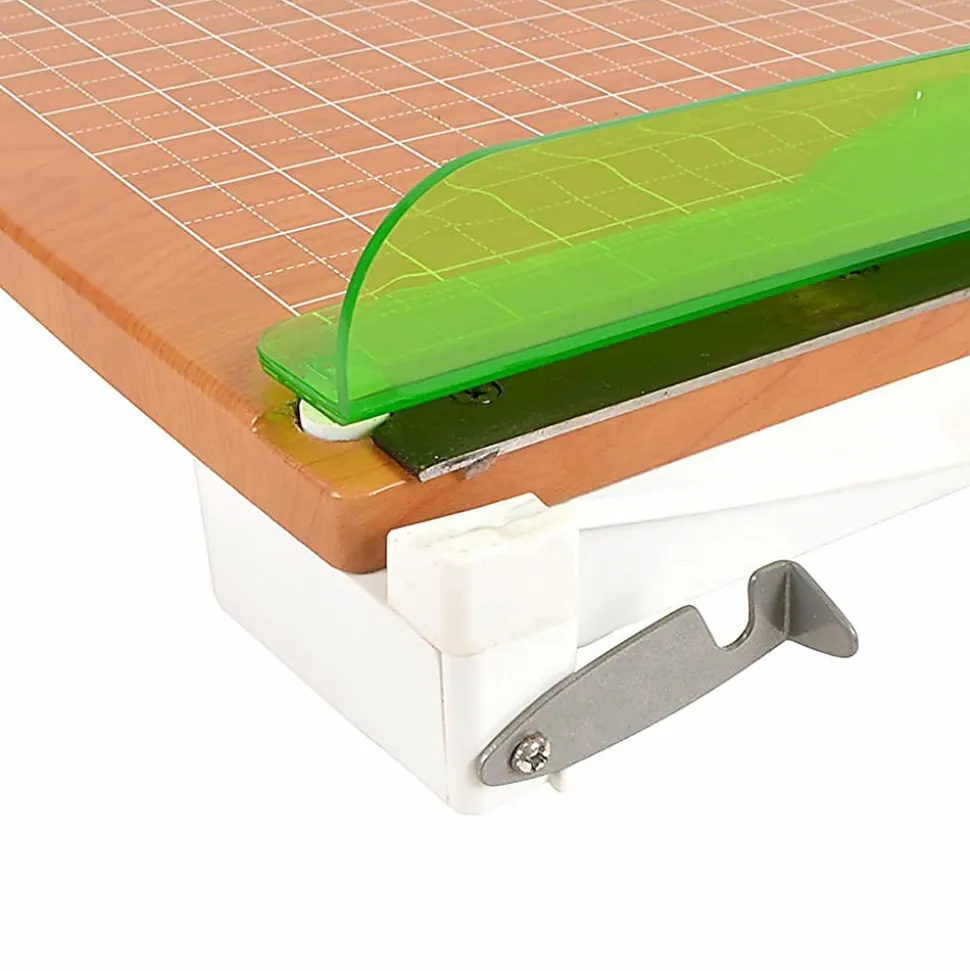 Westcott® CarboTitanium Guillotine Heavy-Duty Trimmer, 18", White/Green